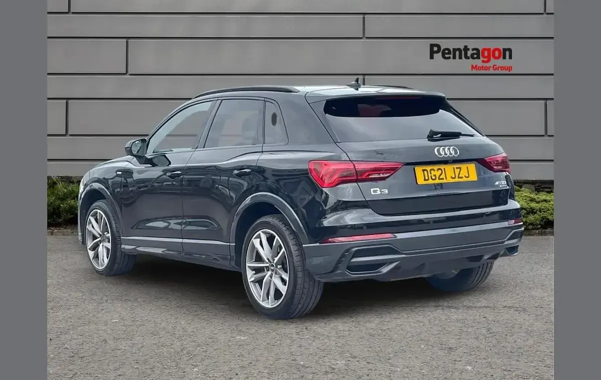 Used Audi Q3 Black Edition 196 HP (144 kW) 2021 Black SUV
