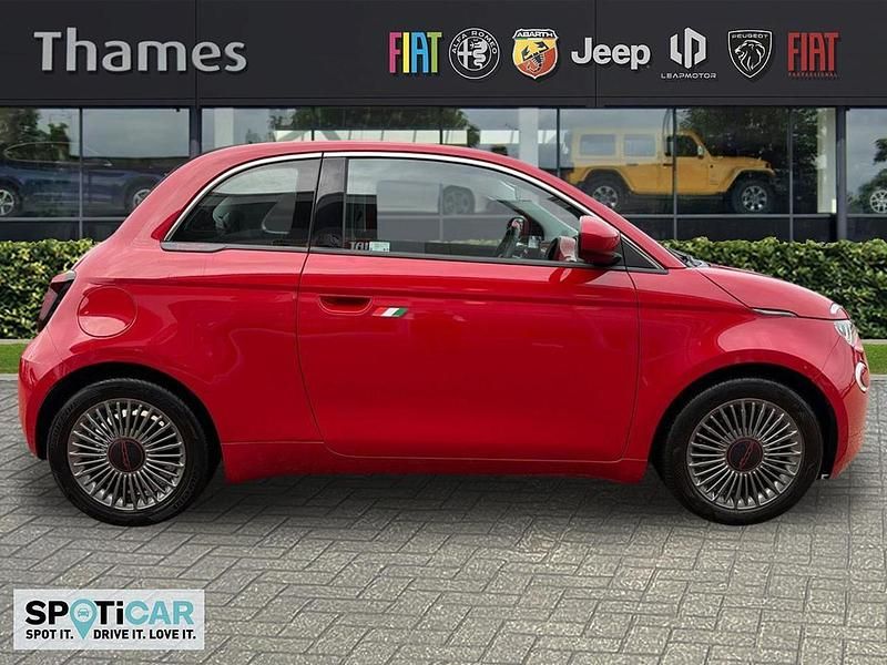 Red Used 2021 Fiat 500e Red | £15,995 (A bit pricey) - Image 1/3