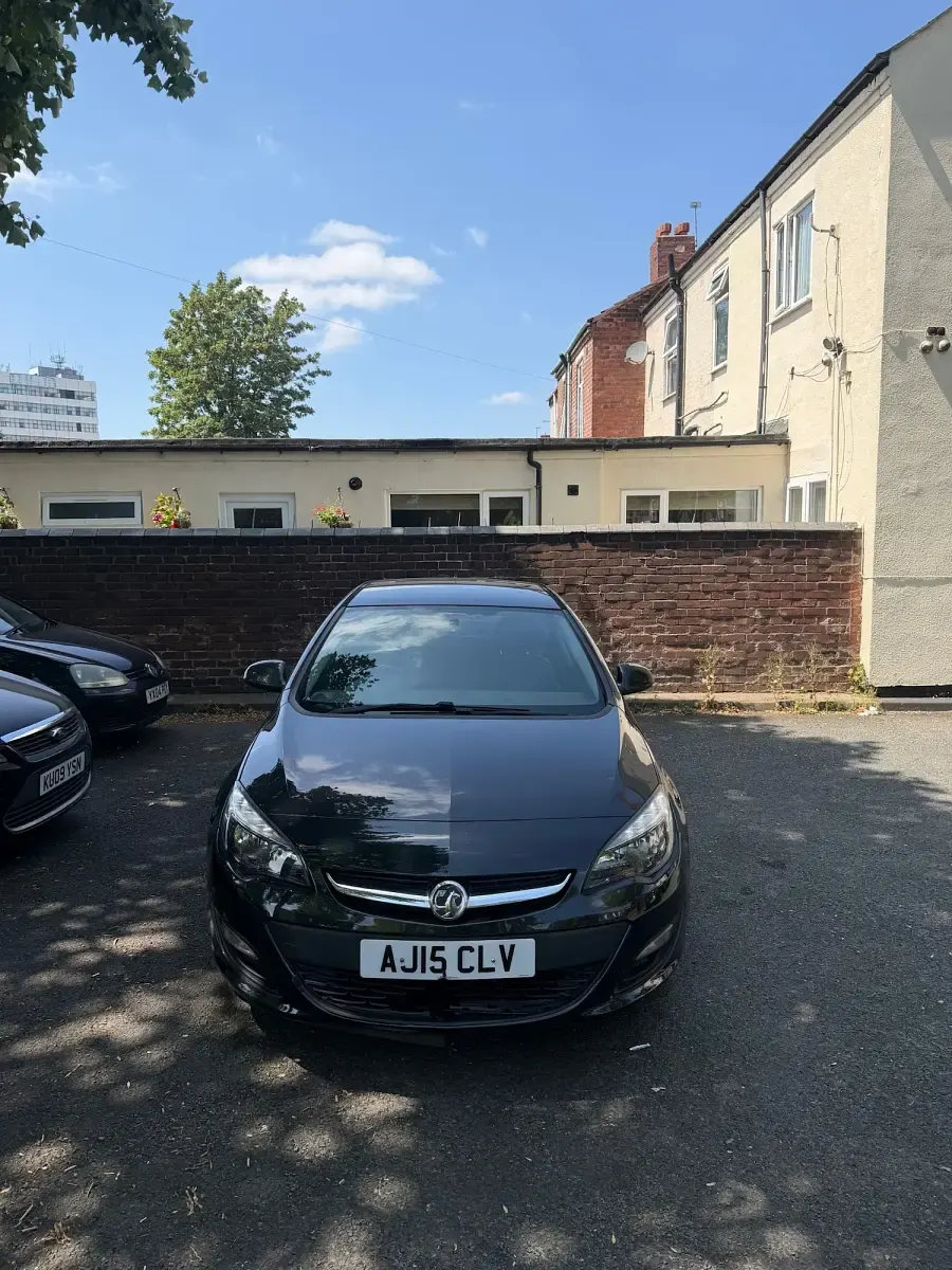 Used Vauxhall Astra Excite 2015 Black Hatchback