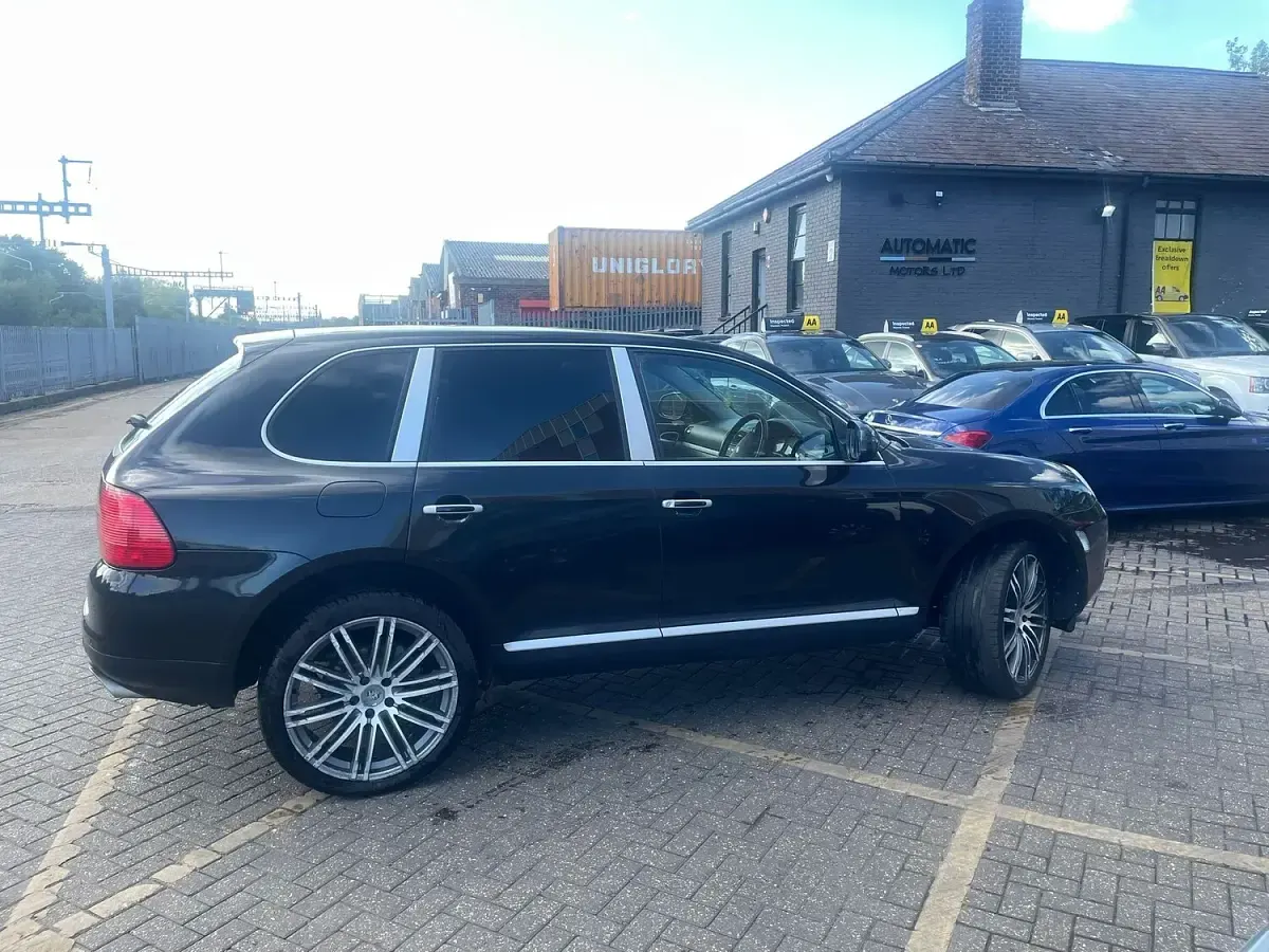 Used Porsche Cayenne 2005 Black SUV