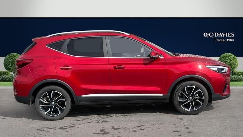 Used MG ZS Exclusive 111 HP (81 kW) 2024 Red SUV