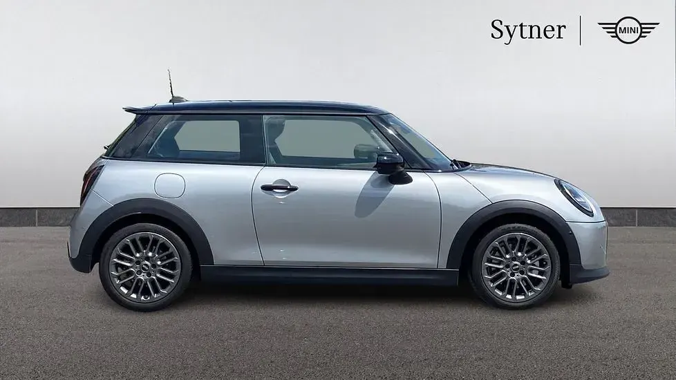 Used Mini Cooper S Hatch 201 HP (147 kW) 2024 Silver Hatchback