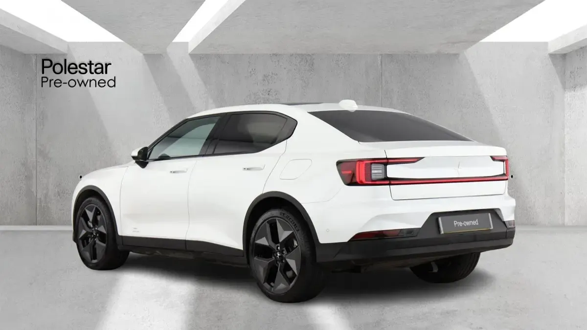 Used Polestar 2 309 kW (421 HP) 2025 White Hatchback