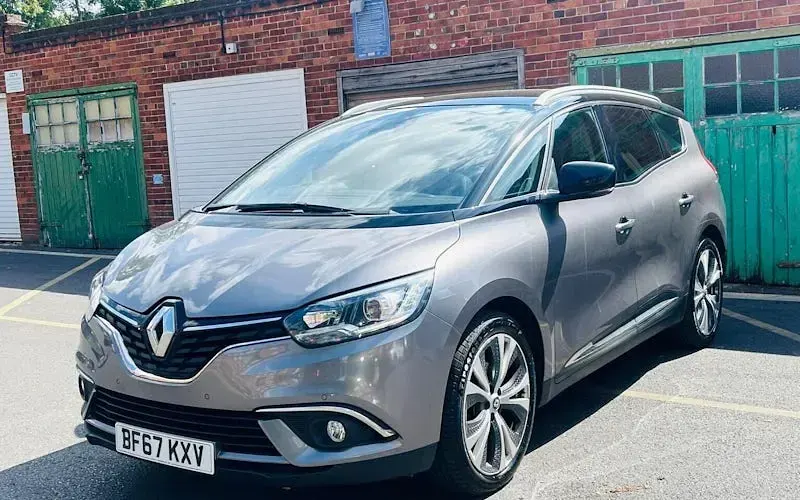 Used Renault Grand Scénic IV Dynamique 110 HP (80 kW) 2017 Grey MPV