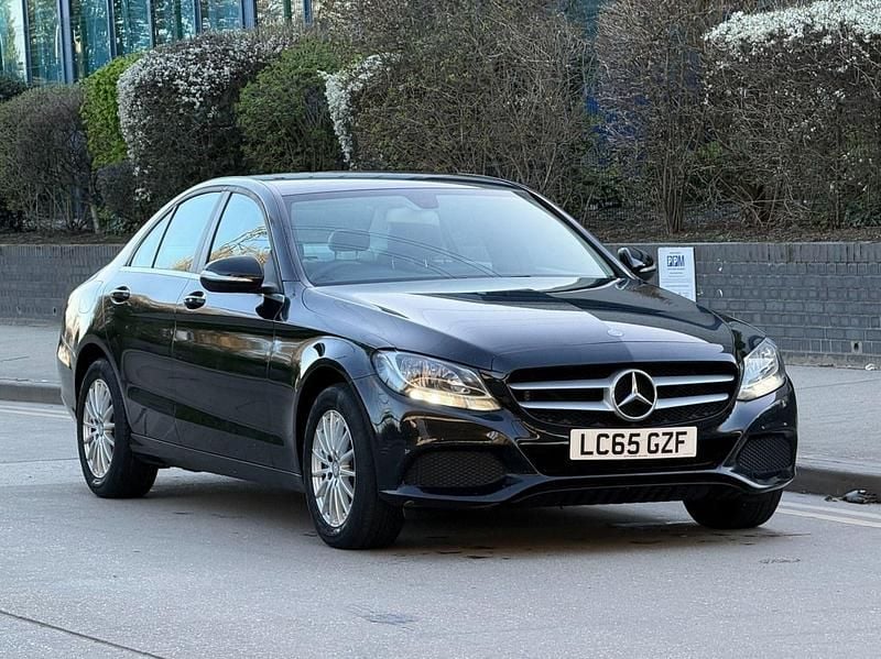 Used Mercedes C250 SE 2015 Black Sedan