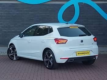 Used Seat Ibiza FR Sport 115 HP (84 kW) 2025 White Hatchback