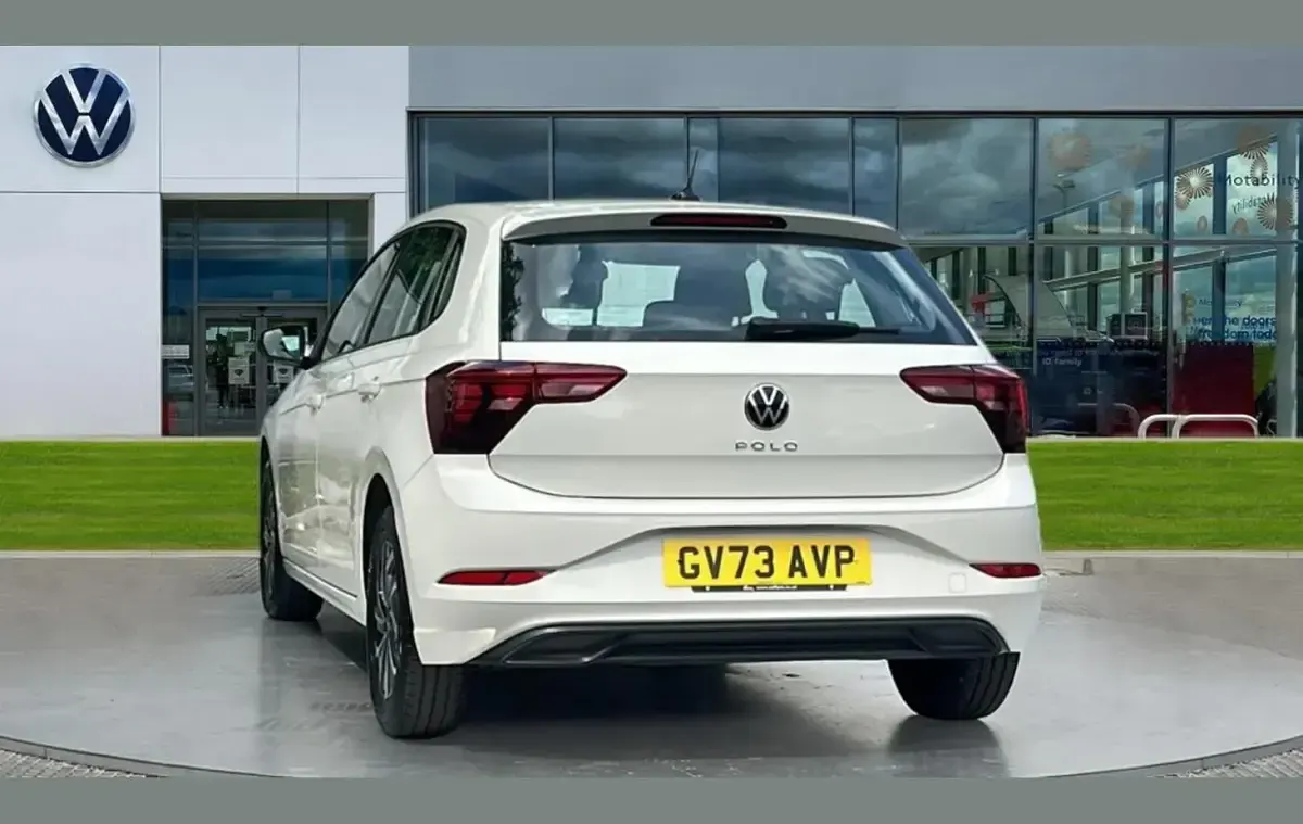 Used VW Polo Life 95 HP (69 kW) 2023 Grey Hatchback