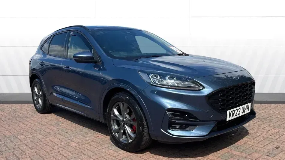Usado Ford Kuga ST-Line 150 HP (110 kW) 2023 SUV