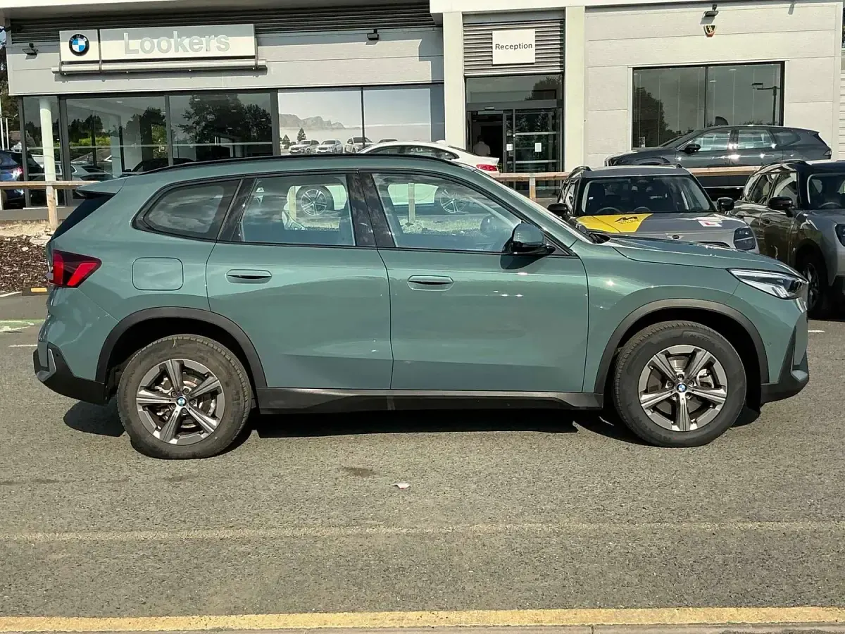 Used BMW X1 Sport Line 168 HP (123 kW) 2023 Green SUV