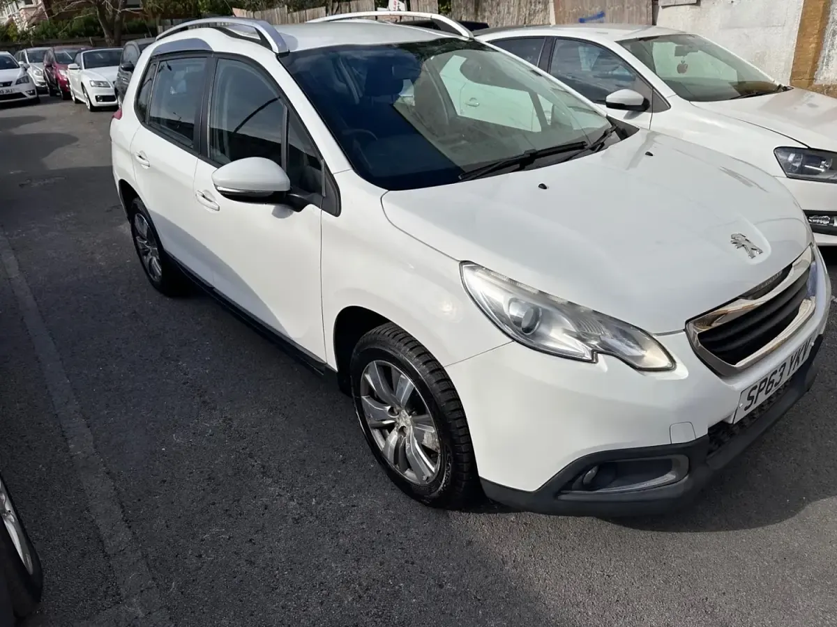Second-hand Peugeot 2008 Active 2013 Alb SUV