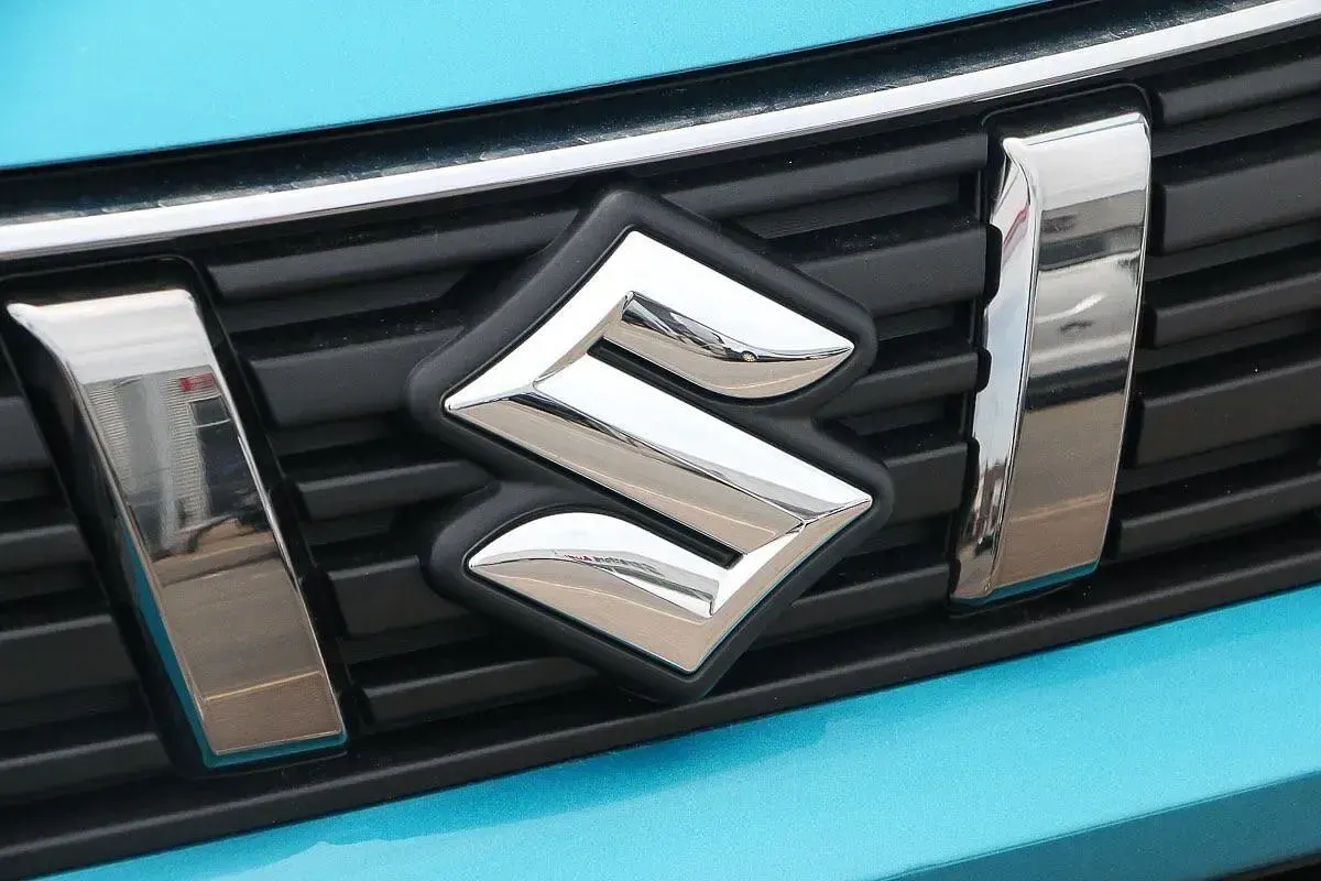 Used Suzuki Vitara SZ-T 116 HP (85 kW) 2023 Turquoise SUV