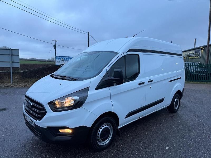 Used Ford Transit Custom 105 HP (77 kW) 2022 White Van