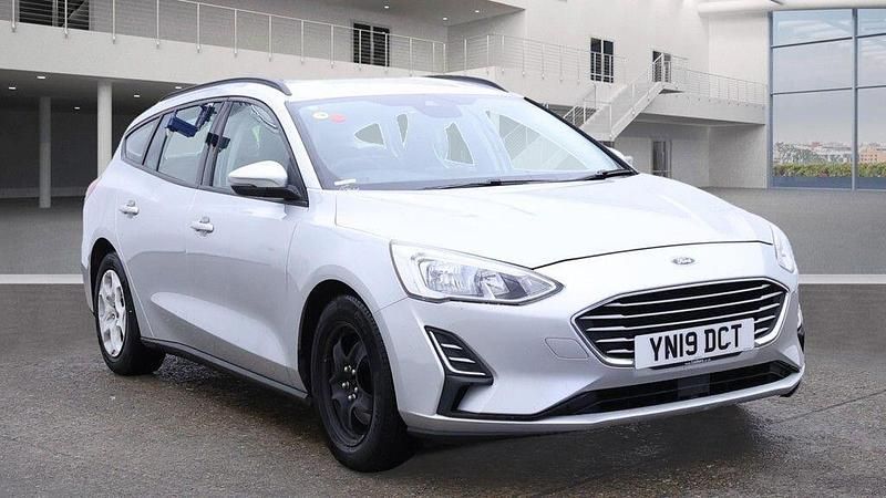 Used Ford Focus Style 2019 Silver Estate