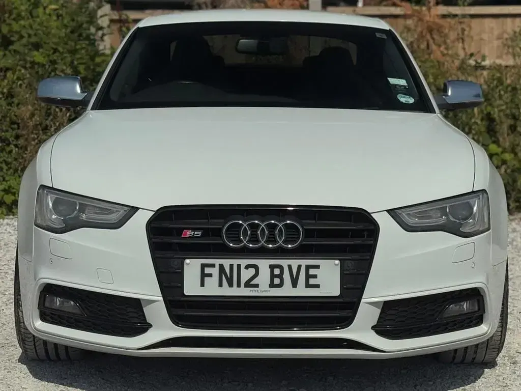 Used Audi S5 Comfort 333 HP (244 kW) 2012 White Coupe