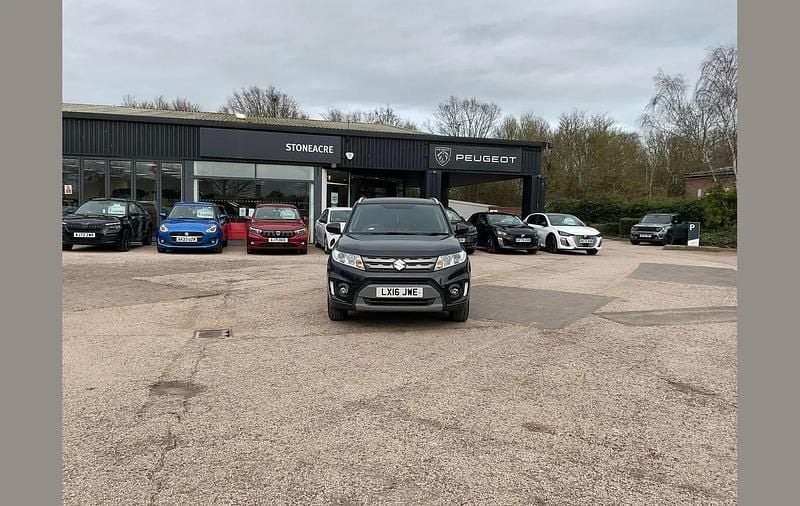 Used Suzuki Vitara SZ-T 120 HP (88 kW) 2016 Black SUV