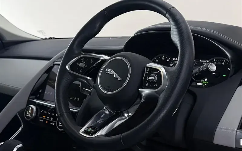 Used Jaguar E-Pace R-Dynamic 309 HP (227 kW) 2022 Blue SUV