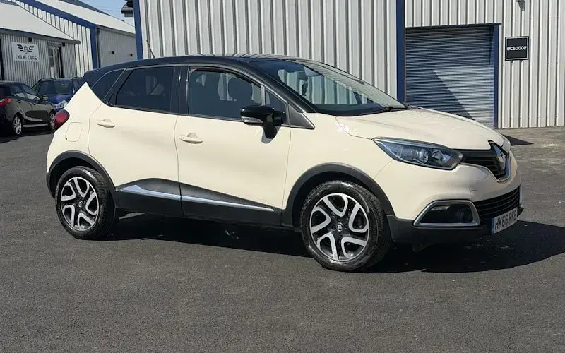 Używany Renault Captur Dynamique 90 KM (66 kW) 2016 SUV
