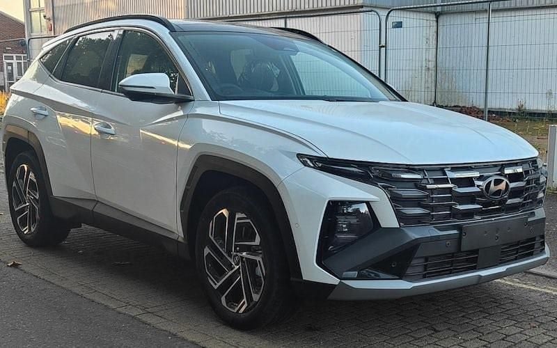 New 2025 Hyundai Tucson Ultimate SUV | £30,998 (Super price) - Image 1/3