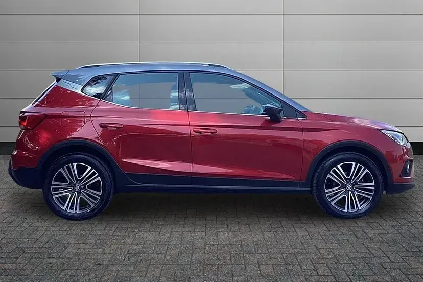 Used Seat Arona XCELLENCE 113 HP (83 kW) 2018 Desire red SUV