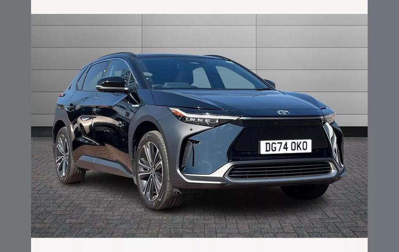 Black Used 2024 Toyota bZ4X SUV | £32,999 (Good price) - Image 1/4