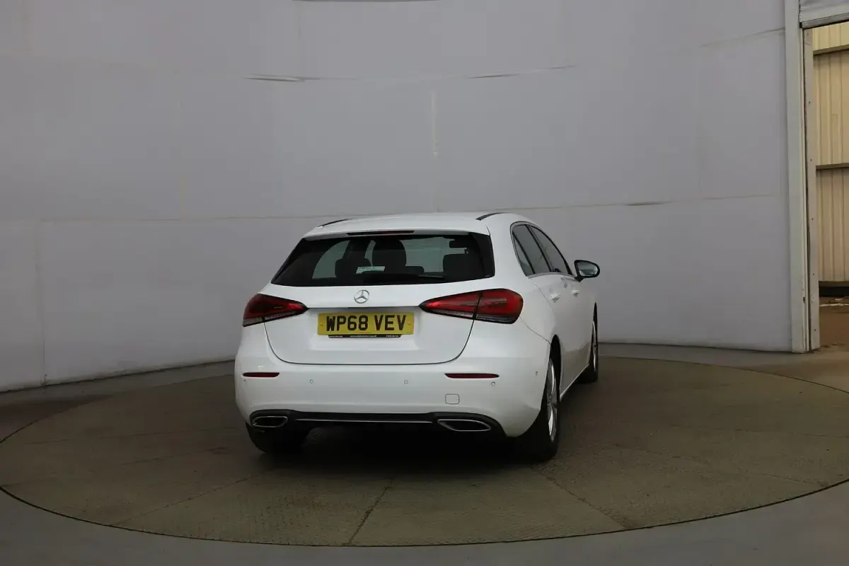 Used Mercedes A180 Executive 2018 White Hatchback