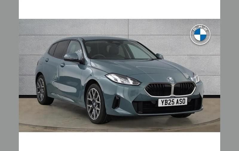 Green Used 2025 BMW 120 Sport Line Hatchback | £24,995 (Good price) - Image 1/4