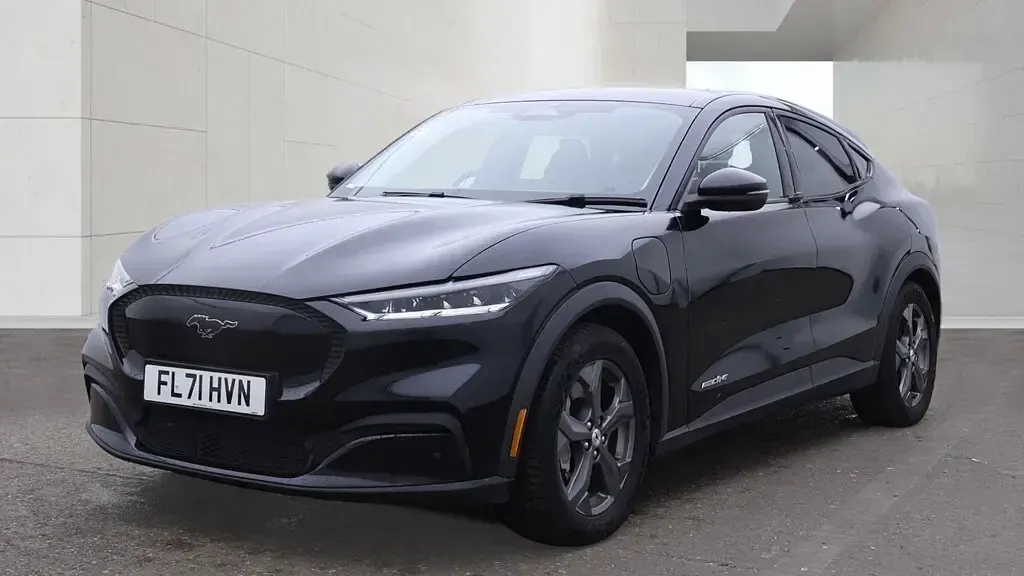 Used Ford Mustang Standard Range 269 HP (197 kW) 2021 Black Hatchback