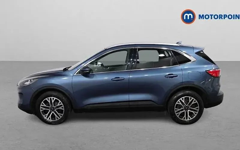 Usado Ford Kuga Titanium 150 CV (110 kW) 2020 Azul SUV