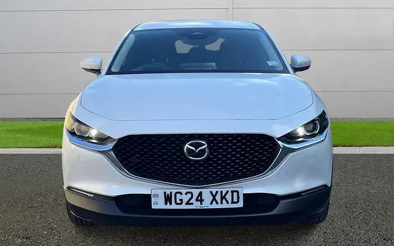 Used Mazda CX-30 Exclusive-Line 122 HP (89 kW) 2023 White SUV