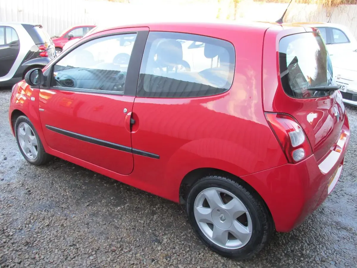 Used Renault Twingo Dynamique 2008 Red Hatchback