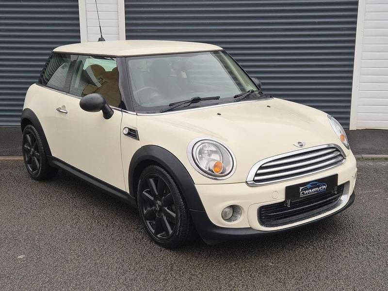 Used Mini ONE Hatch 2012 White Hatchback
