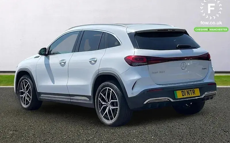 Used Mercedes EQA350 AMG Line Premium 214 kW (292 HP) 2022 White SUV