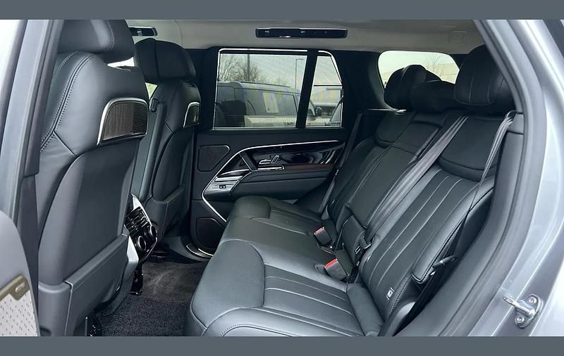 Used Land Rover Range Rover Autobiography 460 HP (338 kW) 2025 Grey SUV