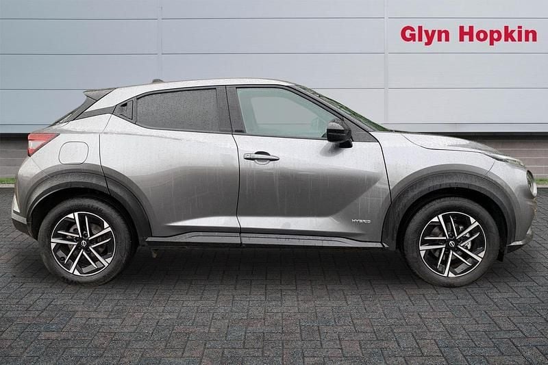 Used Nissan Juke N-Connecta 143 HP (105 kW) 2024 Grey SUV