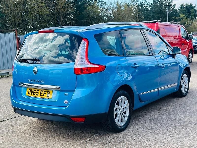 Used Renault Grand Scénic III Dynamique 2015 Blue MPV