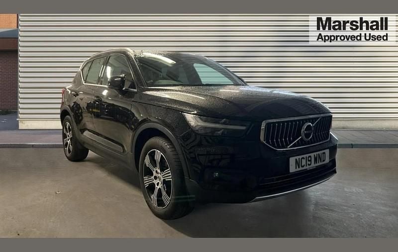 Used Volvo XC40 Inscription 150 HP (110 kW) 2019 Black SUV