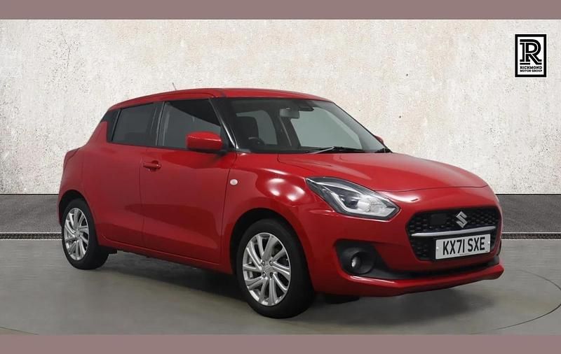 Used Suzuki Swift SZ-T 83 HP (61 kW) 2021 Red Hatchback