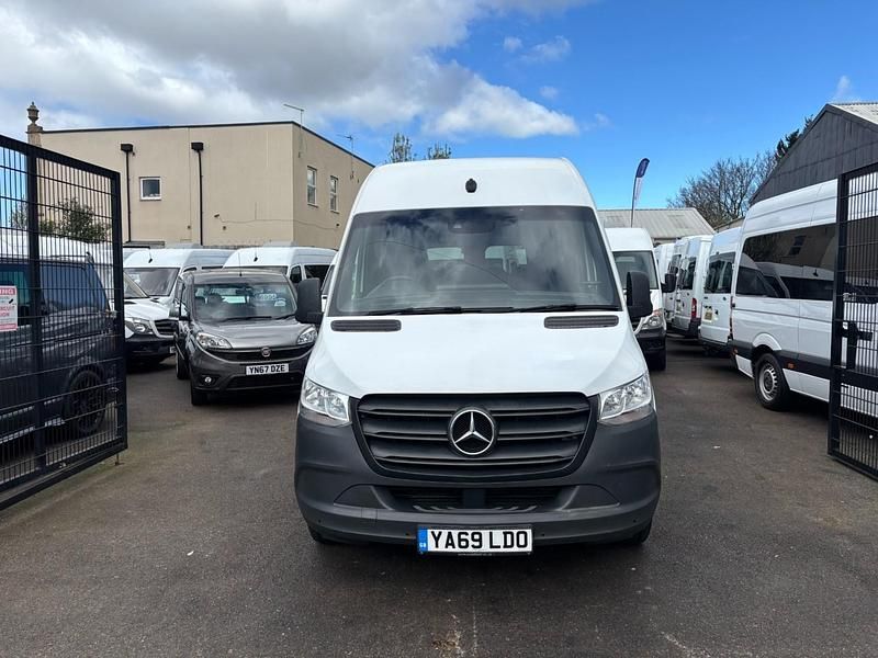 Used Mercedes Sprinter 138 HP (101 kW) 2019 White Van
