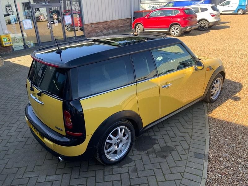 Used Mini Cooper Clubman 2009 Yellow Estate