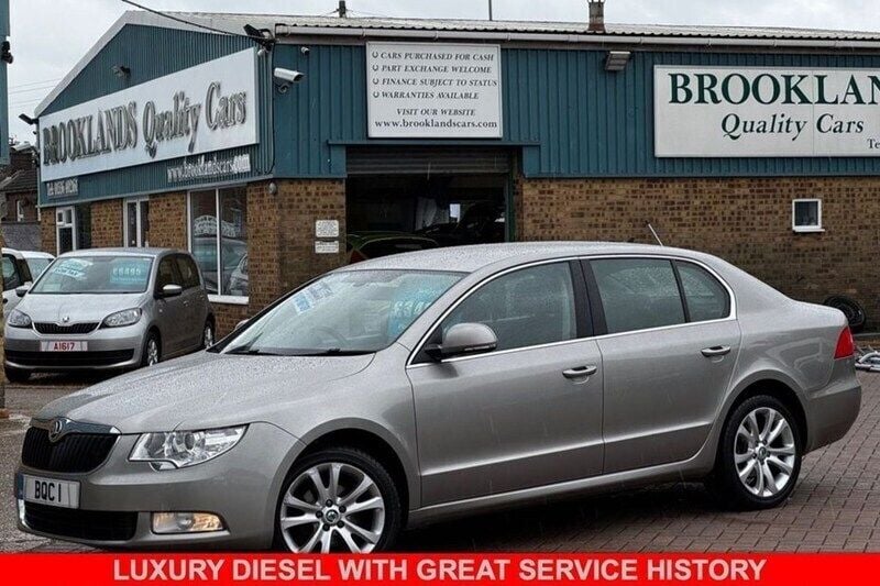 Beige Used 2012 Skoda Superb SE Hatchback | £3,495 (Fair price) - Image 1/1