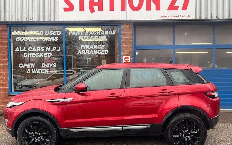 Used Land Rover Range Rover evoque Pure 150 HP (110 kW) 2015 Hatchback