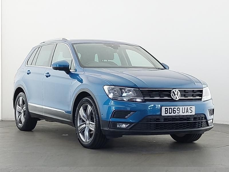 Blue Used 2019 VW Tiguan Match SUV | £14,698 (Fair price) - Image 1/4