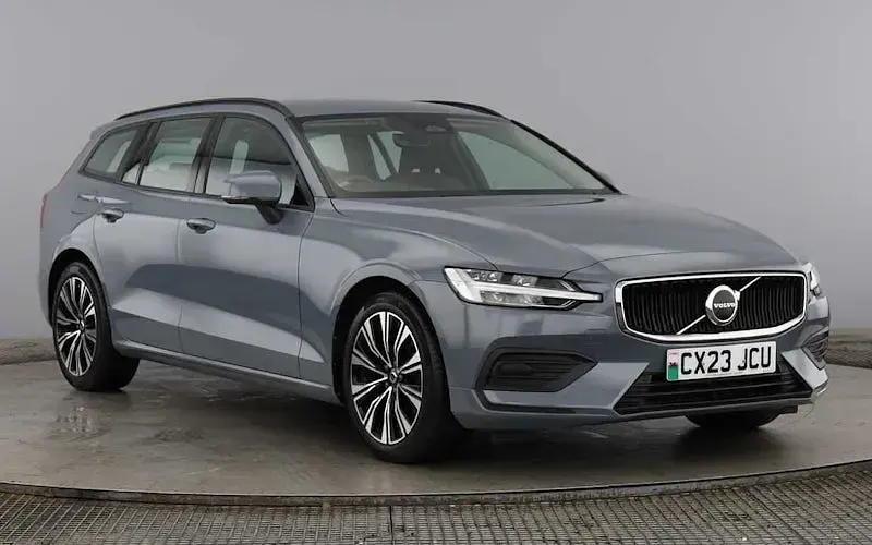 Usado Volvo V60 Core 163 CV (119 kW) 2022 Familiar