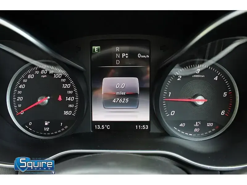 Used Mercedes C220 AMG line 170 HP (125 kW) 2015 White Sedan
