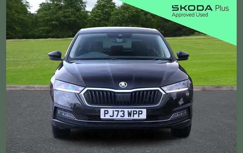 Used Skoda Octavia SE L 147 HP (108 kW) 2023 Black magic pearl effect Hatchback