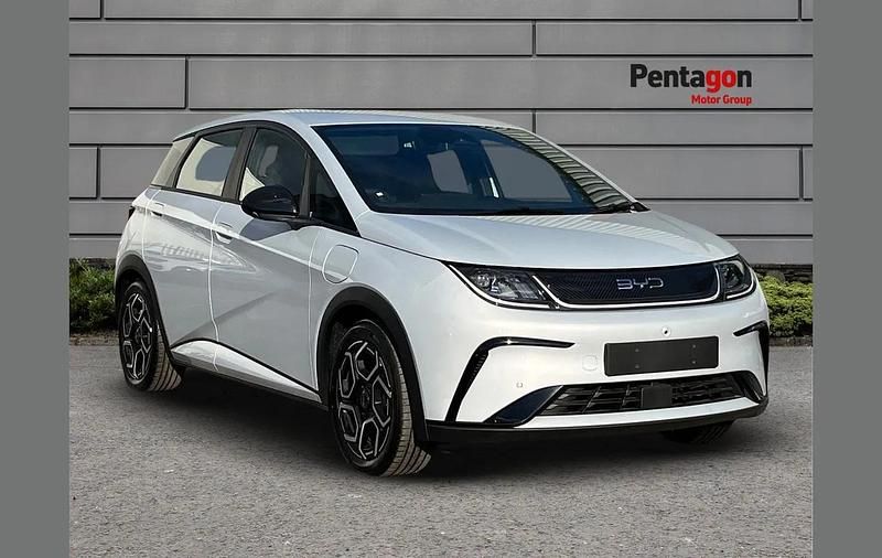 Other New 2025 BYD Dolphin Comfort Hatchback | £28,790 - Image 1/4