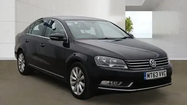 Begagnad VW Passat Highline 2013 Svart Sedan