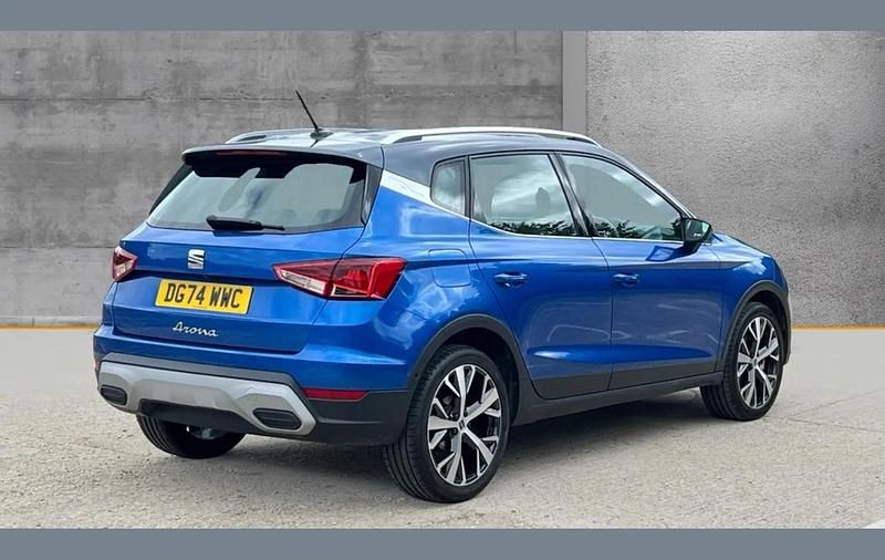 Used Seat Arona Xperience Lux 115 HP (84 kW) 2024 Blue  SUV