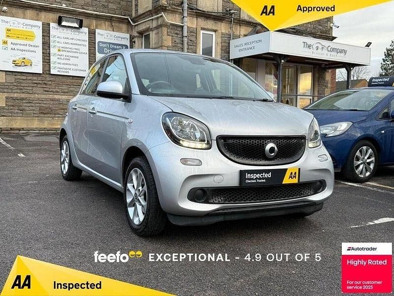 Used Smart ForFour Passion 71 HP (52 kW) 2017 Silver Hatchback