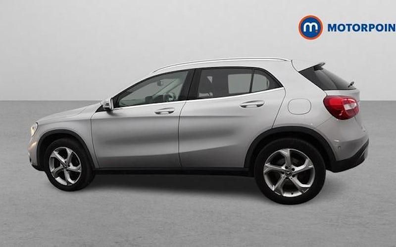 Used Mercedes GLA200 Executive 136 HP (100 kW) 2019 SUV